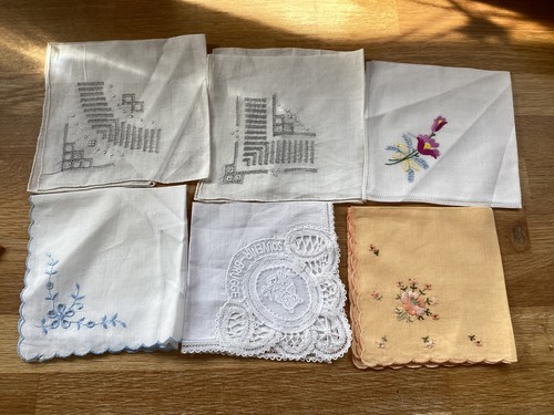 Vintage ladies hankies - 6,