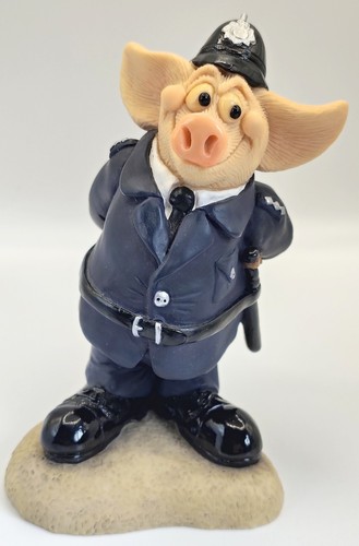 Piggin police officer - piggin, p.i.g