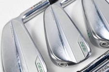 Ping i530 Irons / 4-PW / Red Dot / Stiff Flex Dynamic Gold S300 Shafts