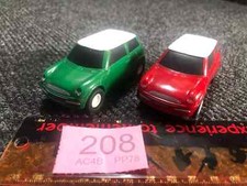 1:43  BMW Mini Coopers Slot
