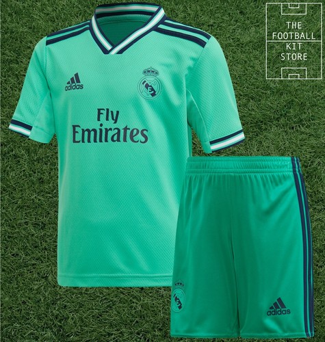 Real madrid third - kit,