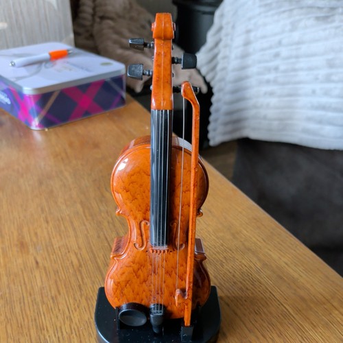 Retro vintage red violin - red,