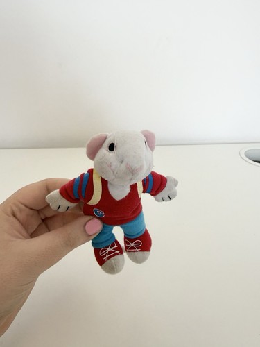 Vintage stuart little small - stuart,