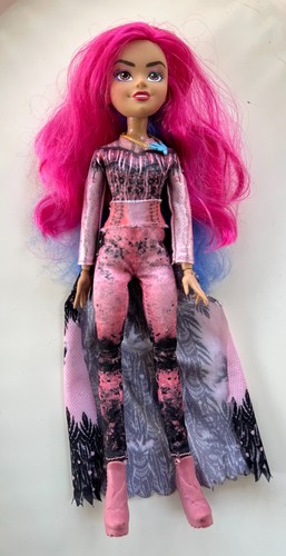 Disney villains descendants - descendants, 3