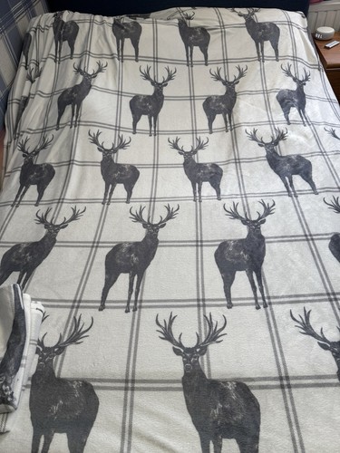Wilko grey fleece stag - wilko,