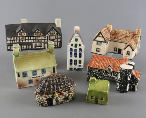 Lot vintage miniature houses - 7,