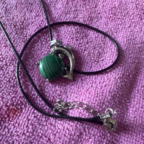 Black cord necklace dolphin - black,
