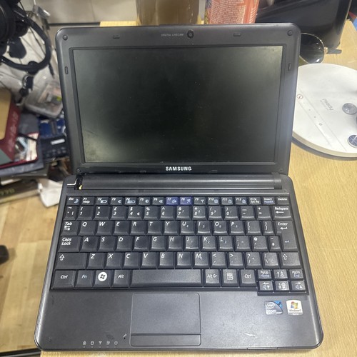 Samsung n130 netbook spares - samsung, np-n130
