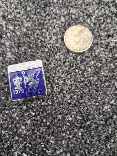 Chelsea enamel pin badge - chelsea,