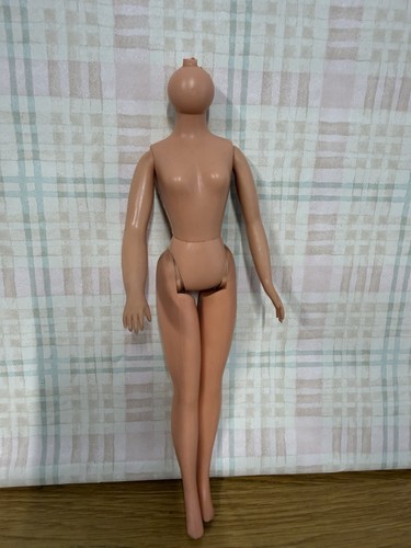 Vintage sindy doll body - ,