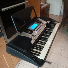 YAMAHA  PSR-550 550  keyboard