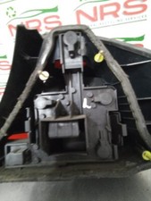 FORD MONDEO HATCHBACK REAR/TAIL LIGHT (PASSENGER SIDE) 1996-2000