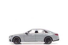 iScale 1:18 Mercedes-Benz