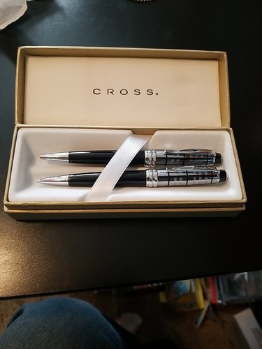 Cross bailey art - cross, black