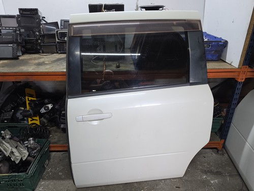 Nissan presage tnu31 4wd - nissan,