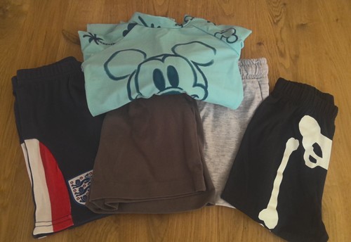 Bundle children clothes - of,