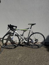 Cannondale SuperSix EVO Carbon Road Bike –Ultegra – Lightweight Performance