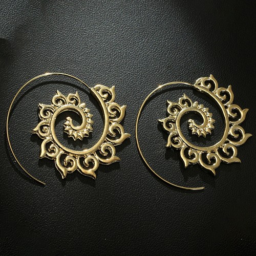 Pair spiral alloy dangle - of,