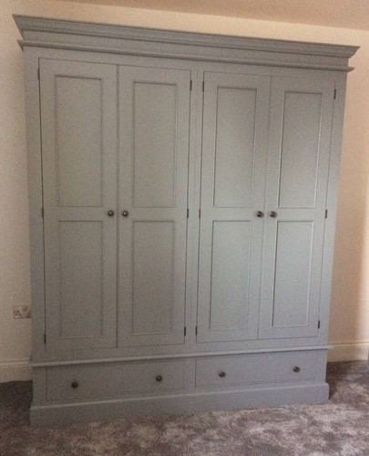 Wardrobe painted 4 - 4, door