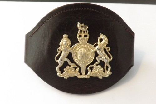 Military badge leather - on,