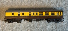 R26/220 Tri-ang Chocolate &