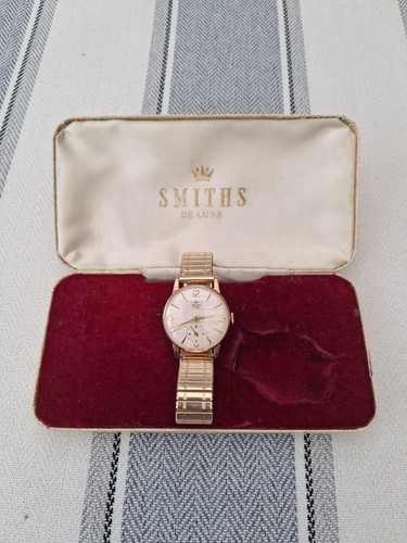 Smiths vintage gents 9ct gold