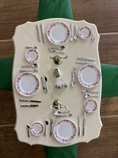 Sindy Doll  Dining Table & 4