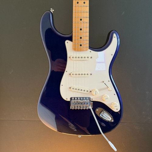 Fender standard stratocaster - standard,
