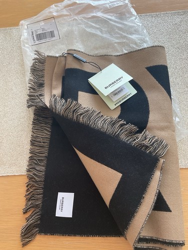 Burberry logo wool scarf - burberry, new