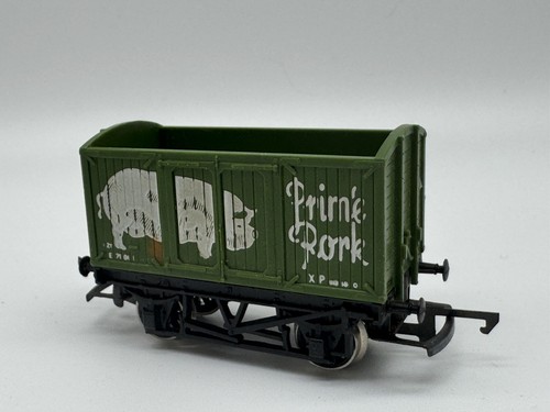 B4699 hornby green prime pork - b4699,