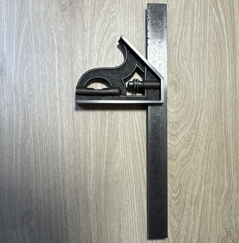 Starrety no4 square - s,