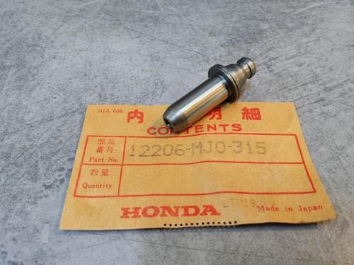 Exhaust valve guide for cbx750 - guide,