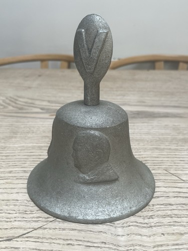 Ww2 victory bell churchill - victory,