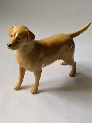 Beswick large labrador dog - labrador,