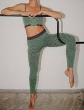 Zara Women’s 2-Piece Knitted Leggings & Crop Top Set Size XS-S Dance Yoga Gym.