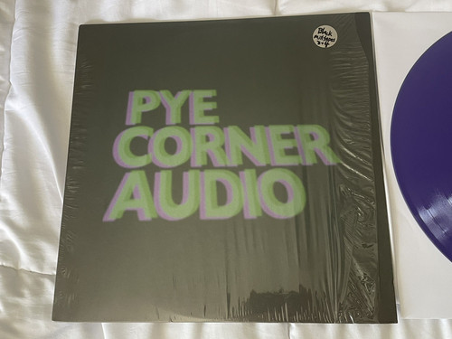 Pye corner audio - audio, black