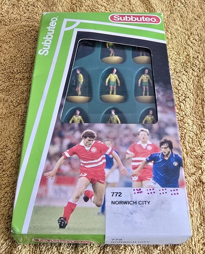 Subbuteo lightweight norwich - subbuteo,