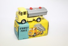 Corgi 460 Neville Cement