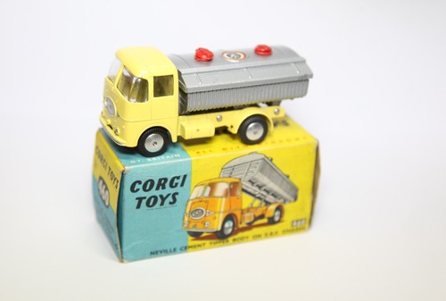 Corgi 460 neville - corgi,
