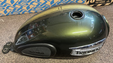 Triumph Thruxton 900 EFI Fuel Injection Petrol Tank
