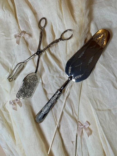 Vintage silver plated - plated, cake