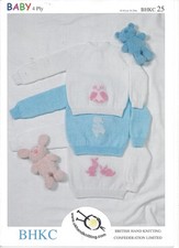 Knitting pattern baby/toddler sweater in 4 ply with 3 motifs, owl, duck, rabbit