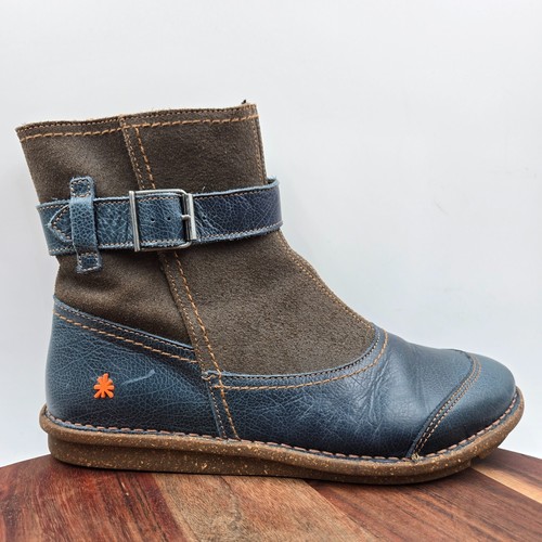 The art company boots women - art,