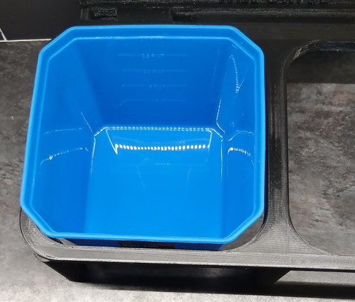 Bait maggot box converters