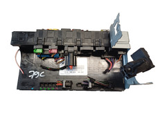 Mercedes Benz W203 C-Class Central Electrical SAM Fuse Box A2035454701
