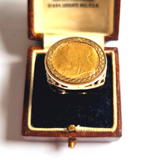 9 ct Gold 22ct Queen Victoria