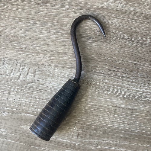 Vintage wood handle bailing - handle,