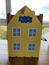 Peppa Pig House & Red Car with