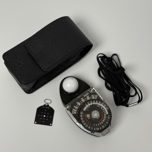 Sekonic studio deluxe - studio, ii