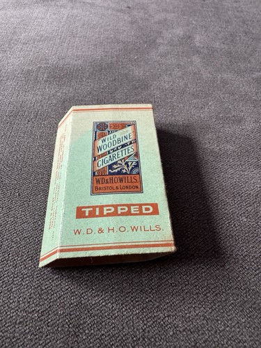 Wild woodbine empty cigarettes - empty,